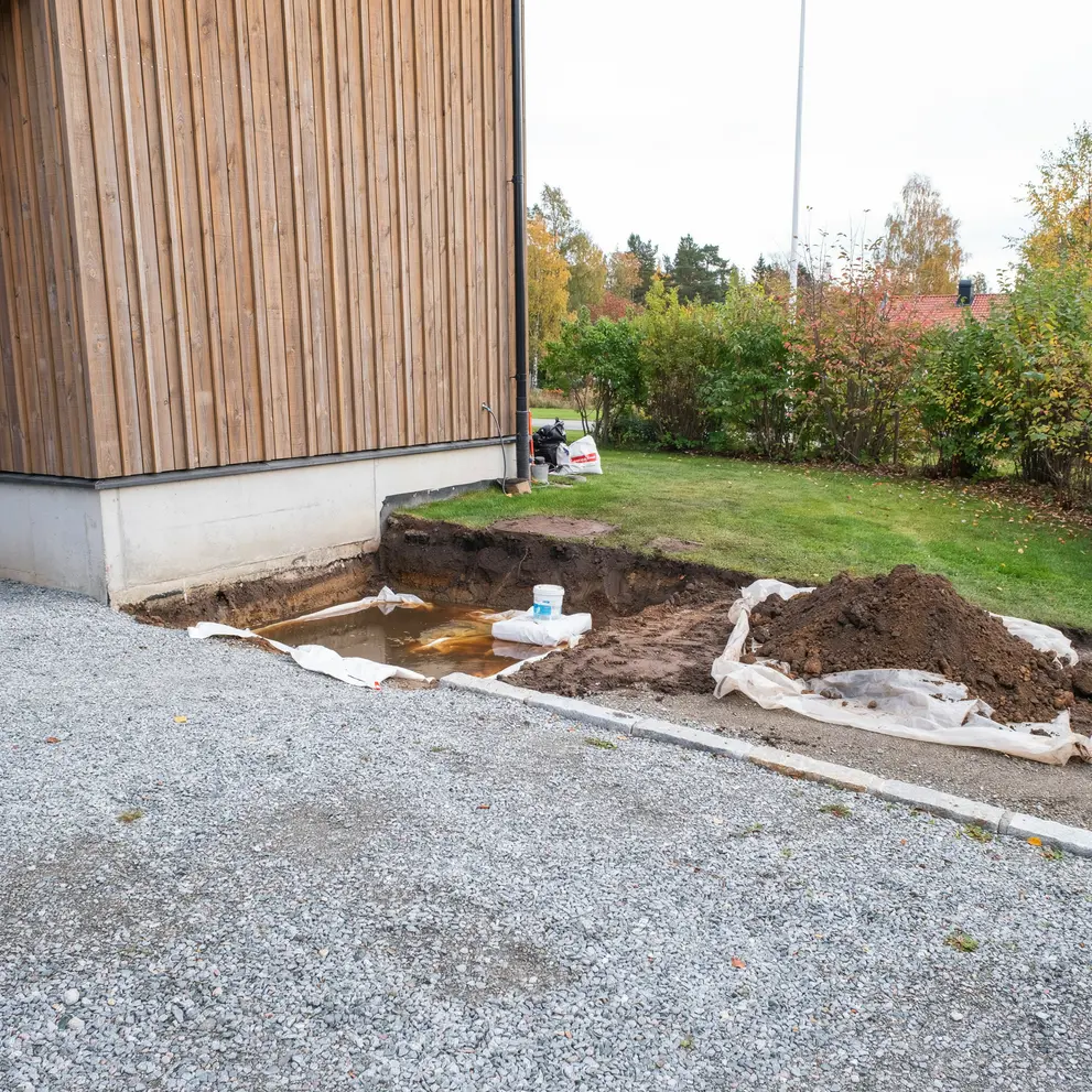sanera mark fororenat vatten oljespill nykvarn sormland stockholm